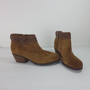 Clarks Artisan Gelata Siena Ankle Booties Tan Brown Suede Leather Buckle Size 10